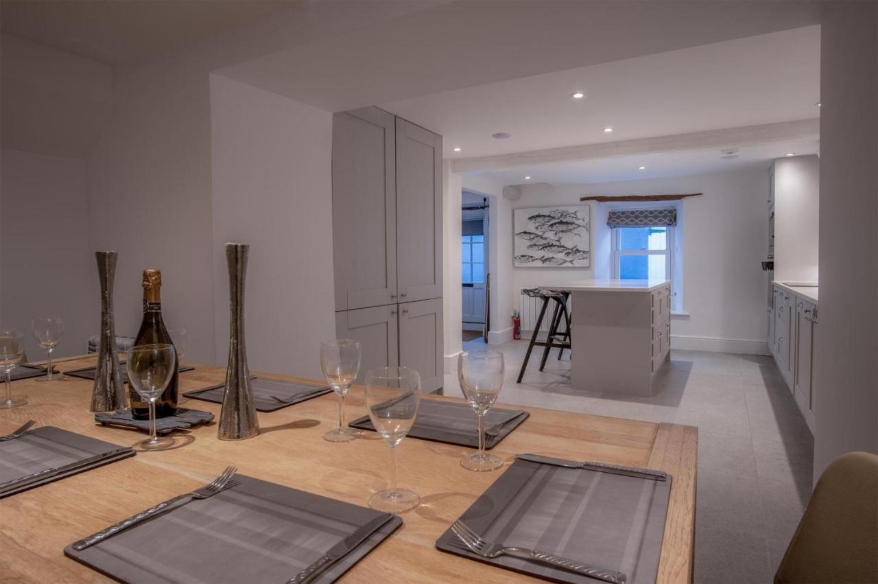 Caleb'S Cottage - 4 Bedroom Cottage - Solva Buitenkant foto